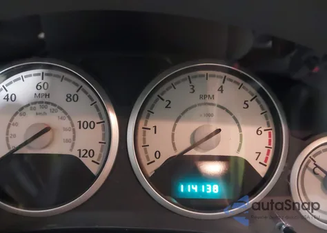 2010 Chrysler Town & Country New Lx из США, поврежденный, VIN 2A4RR2D14AR399282